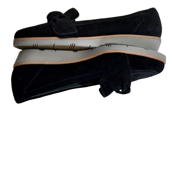 Aerosoles Black Suede Sidewalk Bow Trim Pointed Toe Small Wedge Loafers Slip Ons - Picture 8 of 14